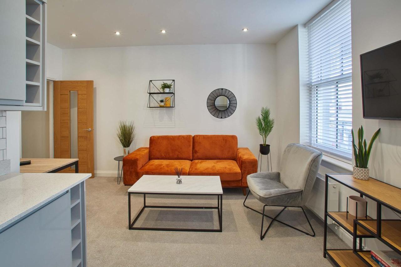 Host & Stay - Apartment One, Hudsons Yard House Whitby Ngoại thất bức ảnh
